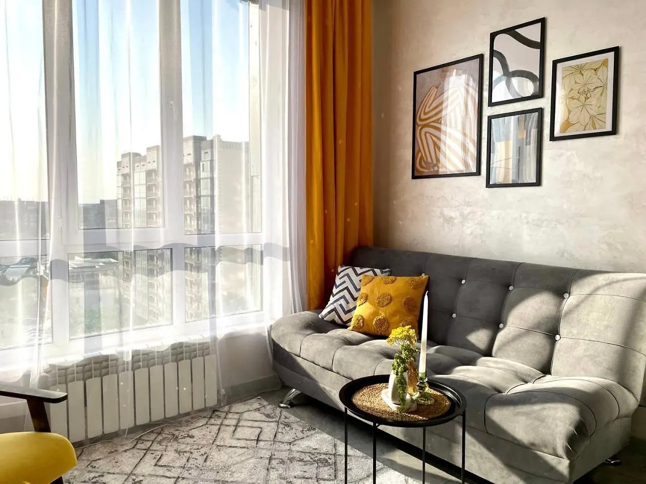Terracotta Yellow, В 1 Минуте От Станций Metro И Трц Алматы Апартаменты